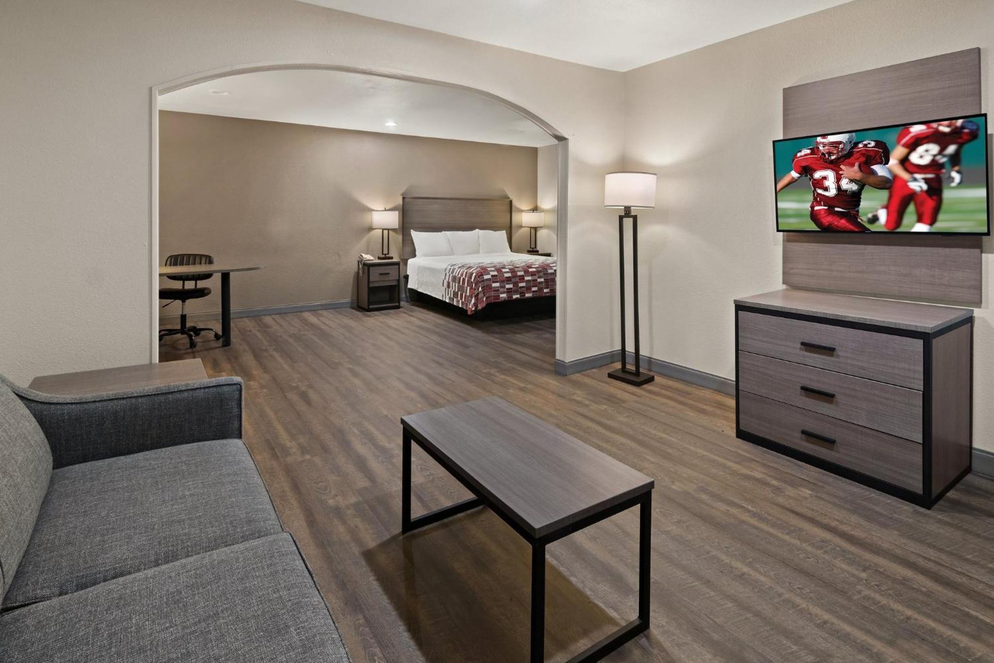 Irving Inn & Suites At Dfw Airport Dış mekan fotoğraf