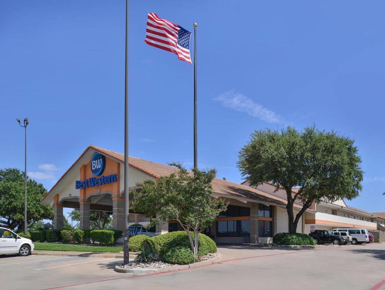 Irving Inn & Suites At Dfw Airport Dış mekan fotoğraf